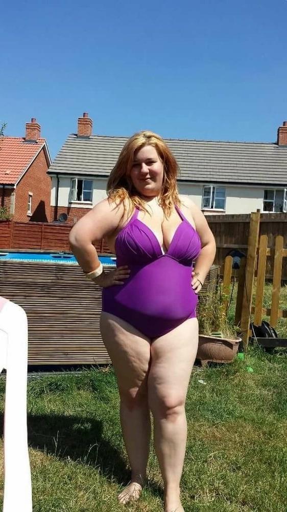 24P Bbw in swimsuits