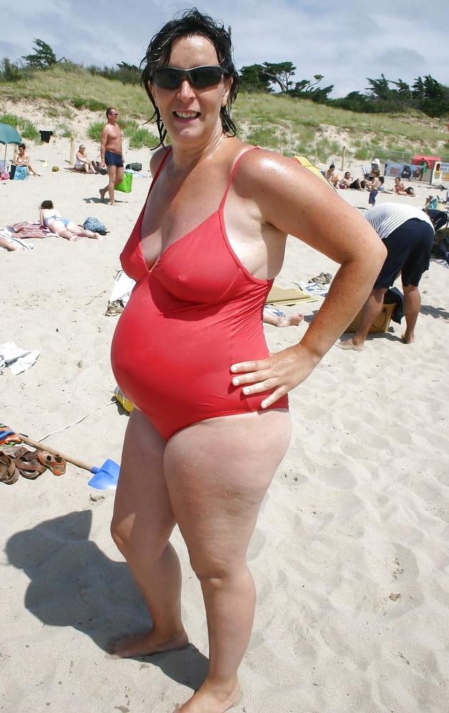24P Bbw in swimsuits
