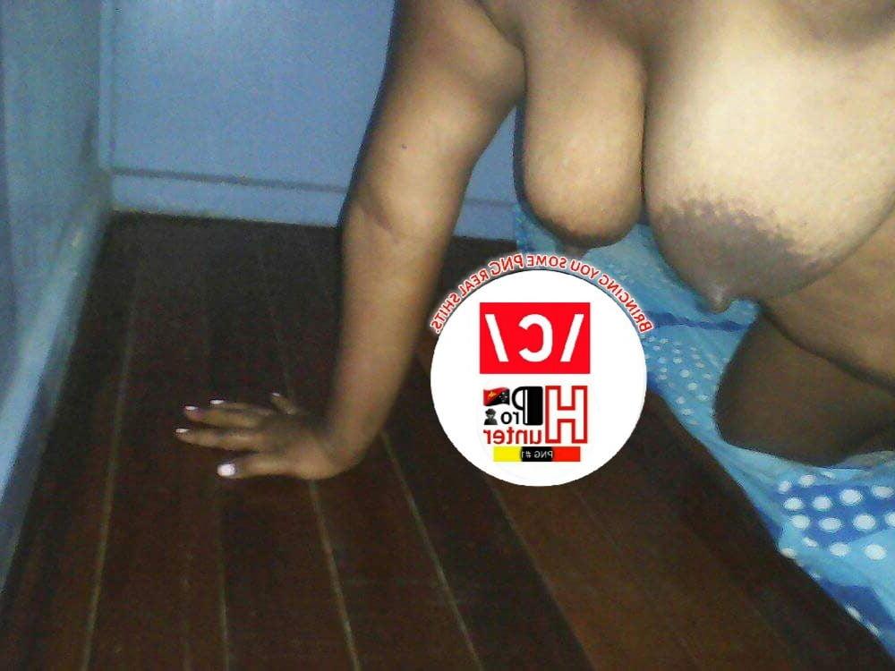 10P PNG Moms that go after young dicks