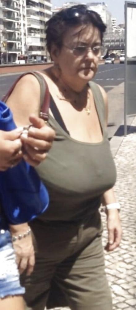 5P Big Titts Granny