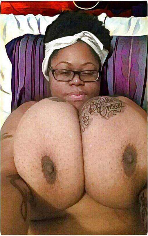 25P Nicely Notable Nipples   77