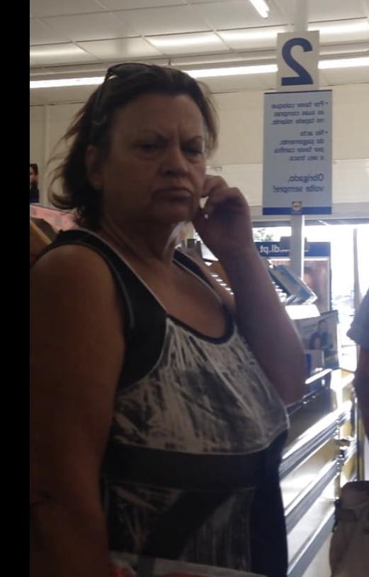 22P Supermarket Granny 14