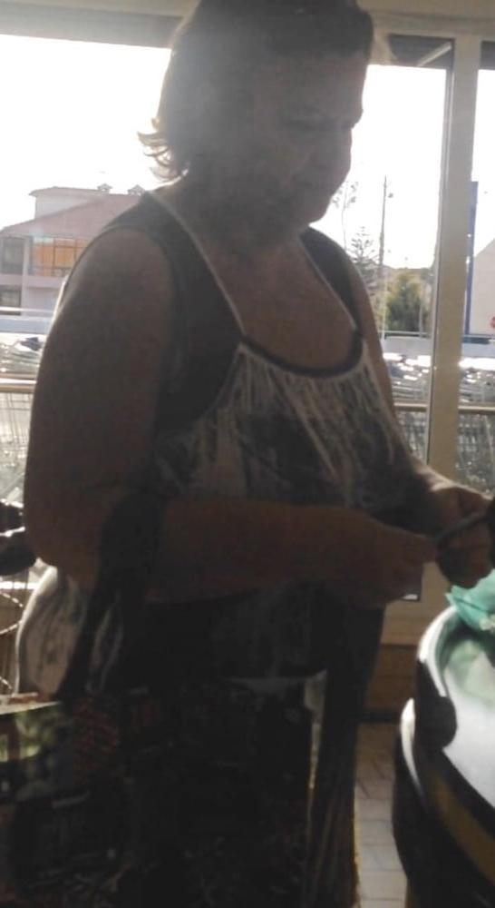 22P Supermarket Granny 14