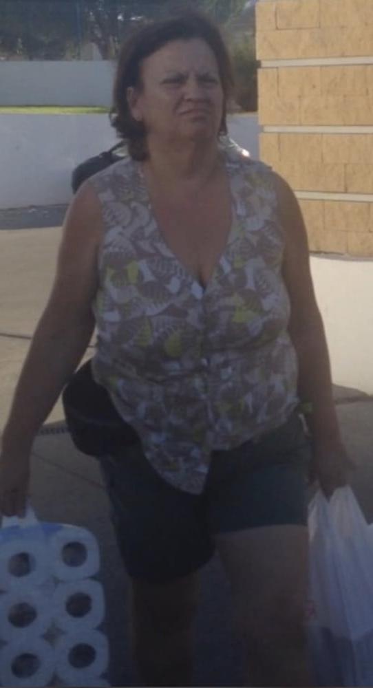 22P Supermarket Granny 14
