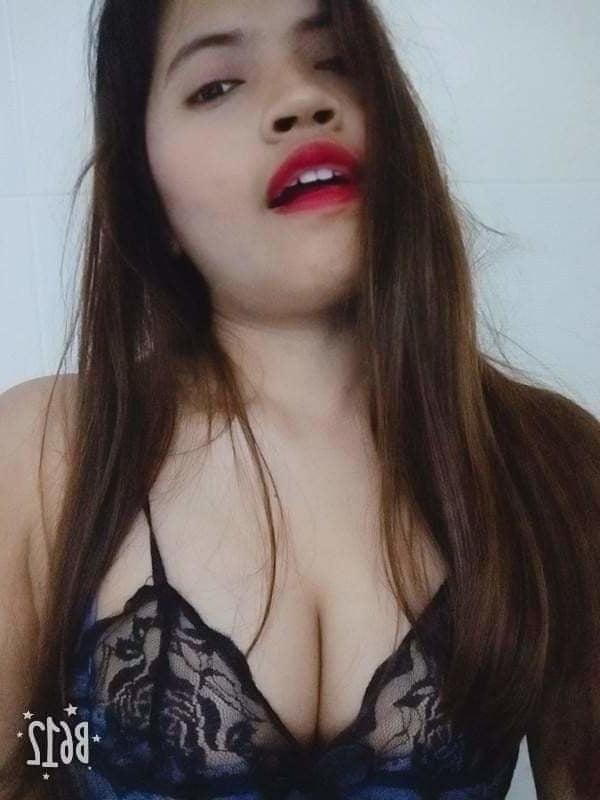 25P Gadis cantik tetek besar