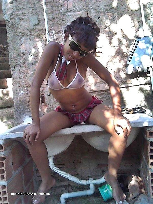 14P Liseli citir kiz zenci tatli teen girl ebony black girl turk