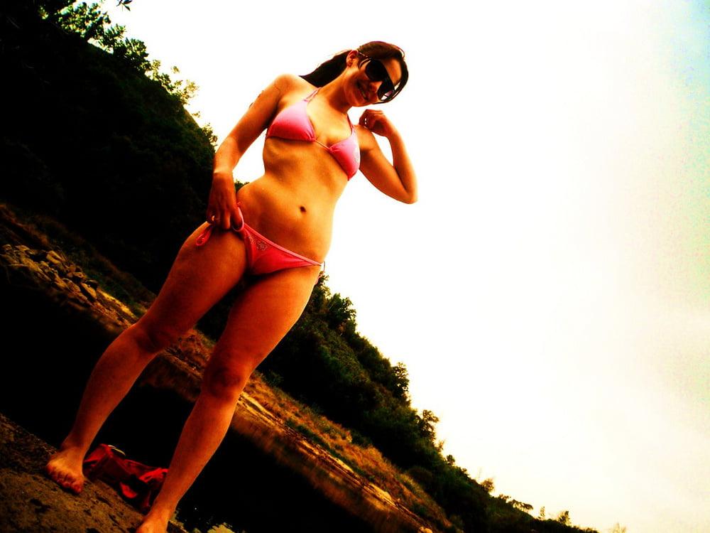 14P Tuga Young non nude