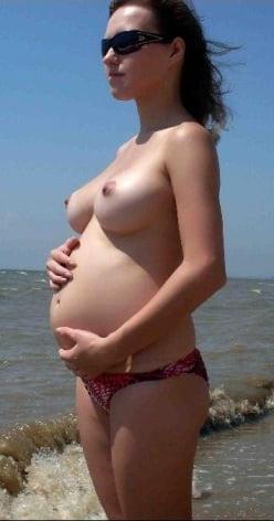 25P Pregnant Nudes 3
