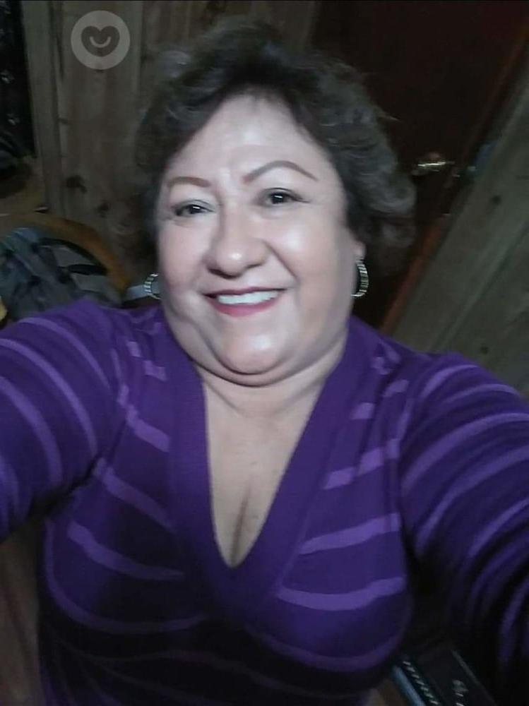 25P Beautiful sexy Granny