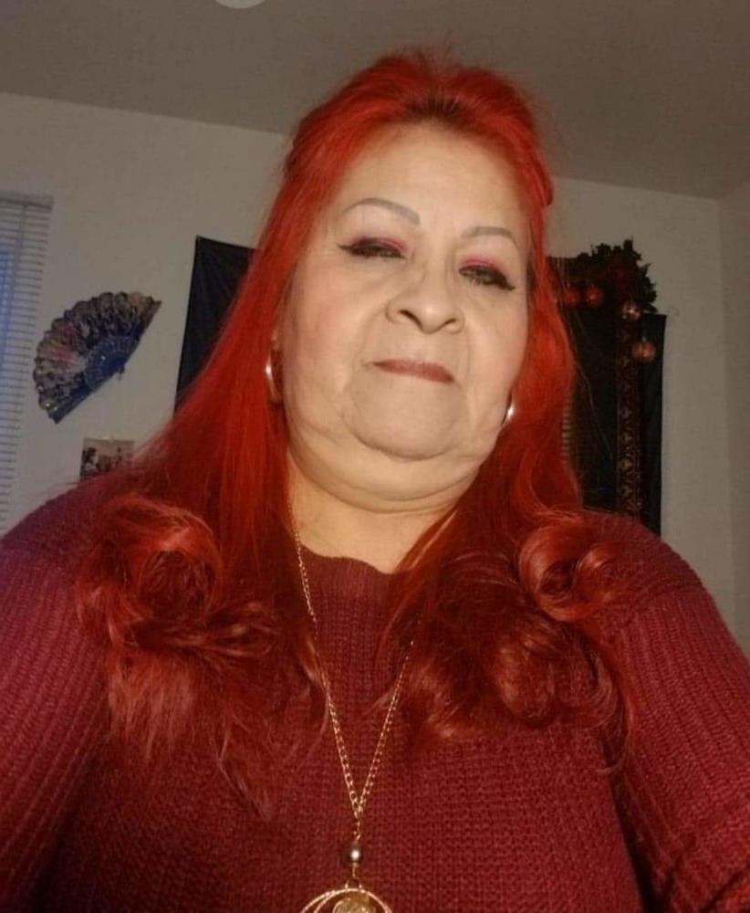 25P Beautiful sexy Granny