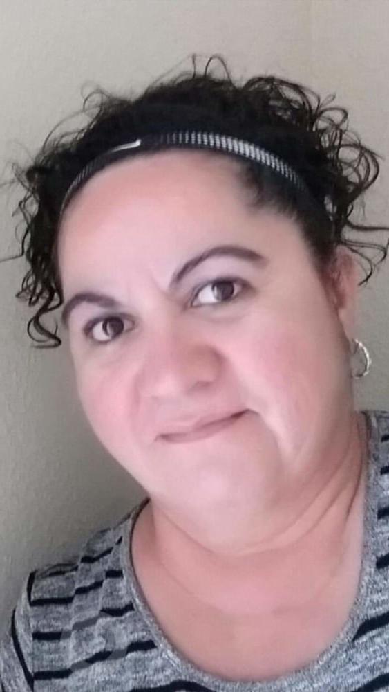 25P Beautiful sexy Granny