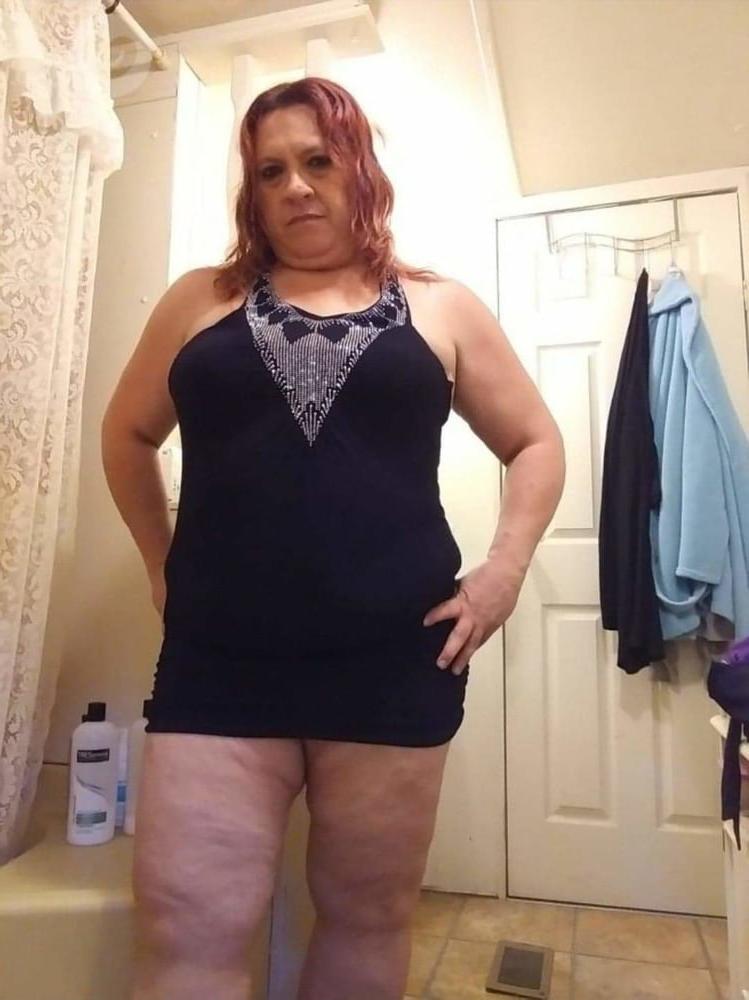 25P Beautiful sexy Granny