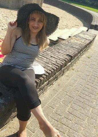 25P Single virgin 40y old woman I wanna bang