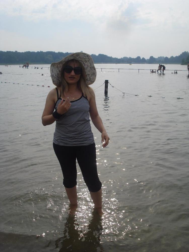 25P Single virgin 40y old woman I wanna bang