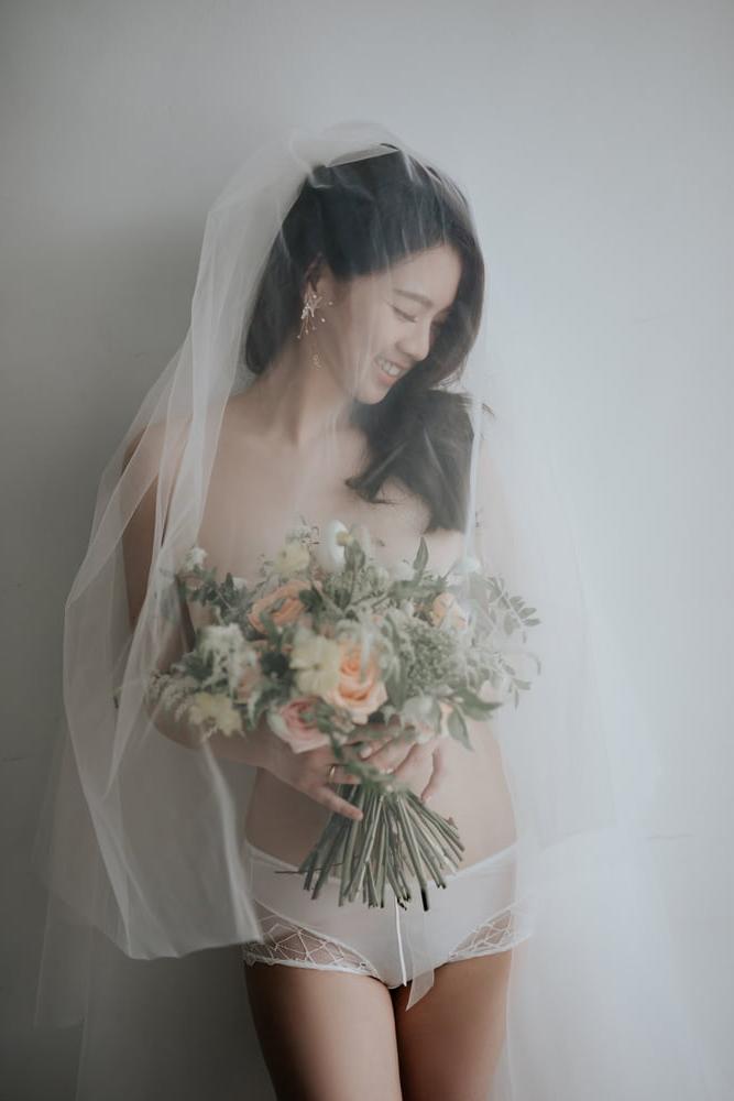 17P Bridal Boudoir #2
