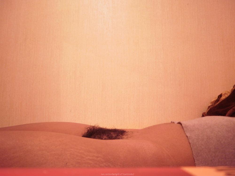 25P Hairy Ebony Cuties and Wide Open Ebony Sluts