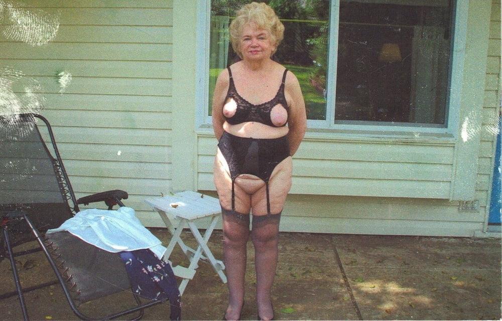 18P Very old granny whore is a meaty fuckdoll