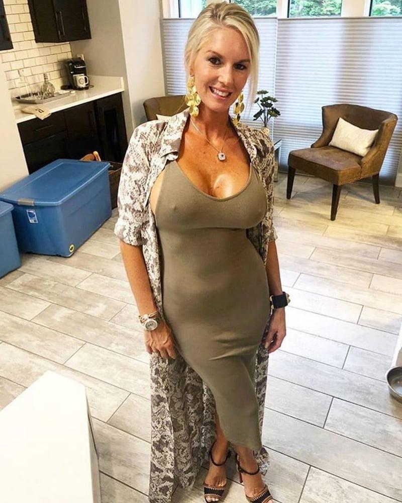 25P nipples throught tops