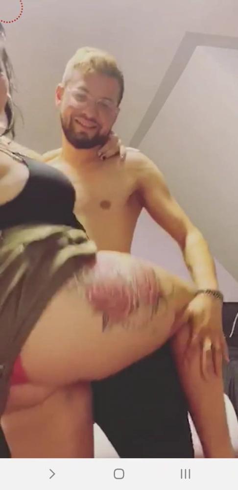 25P Slut girl ass and bust live facebook romanian