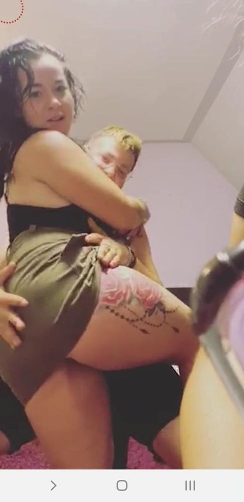 25P Slut girl ass and bust live facebook romanian