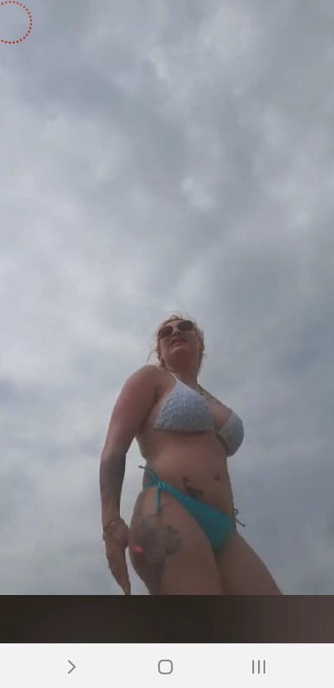 23P Bust sexy ass bikini live facebook romanian