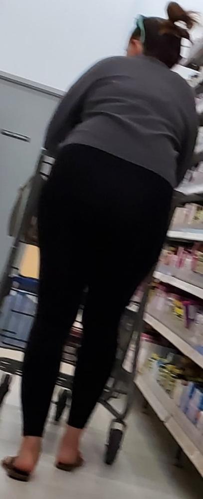 16P Voyeur Butts 3