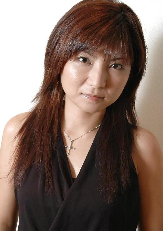 14P ASIAN YOUNG GIRL IV