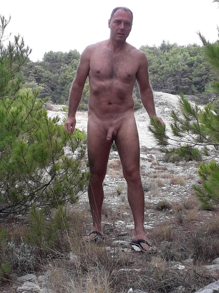 9P Amateur selfies from vacation