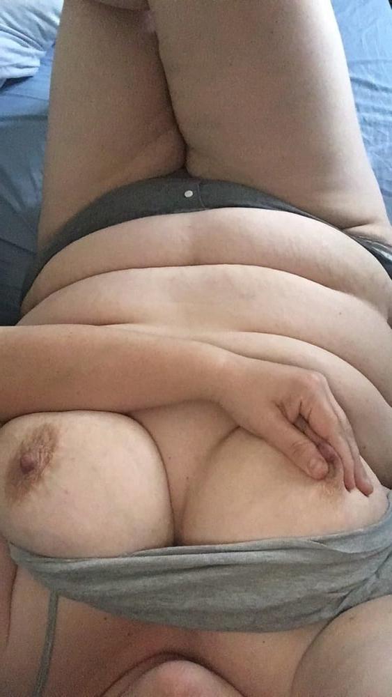 11P Squeezing my boobs pulling my nipples