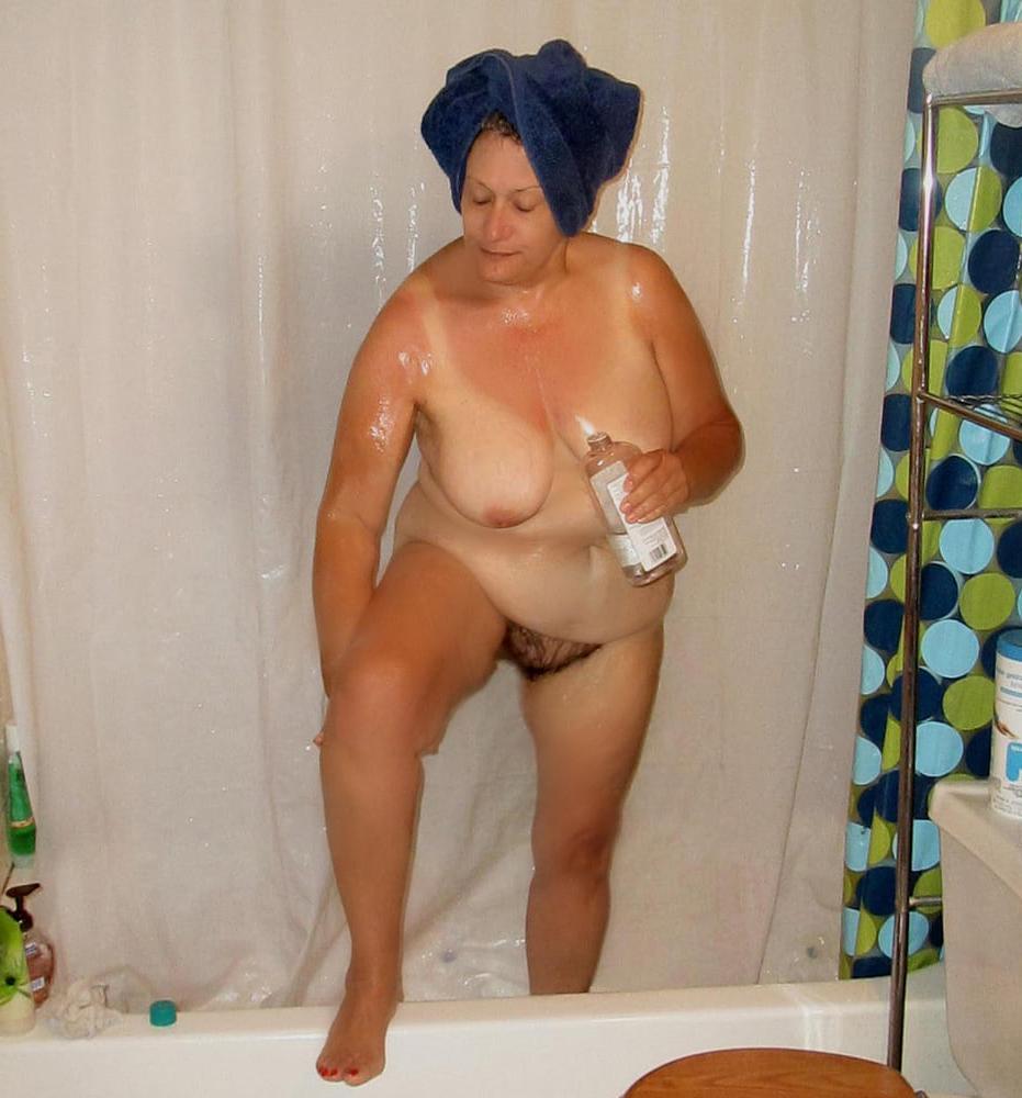 25P Big hairy granny through the years