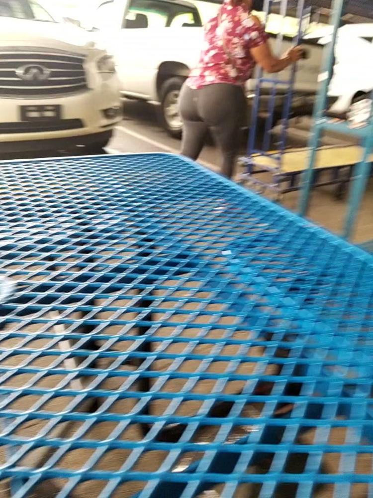 6P Mature mami fat jiggly butt