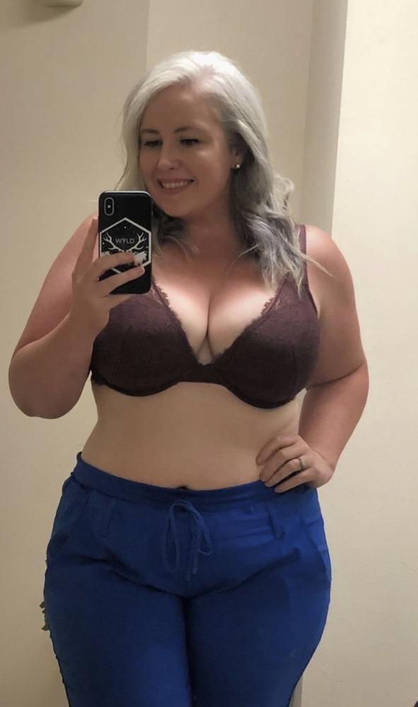 8P Grey and white granny phat!