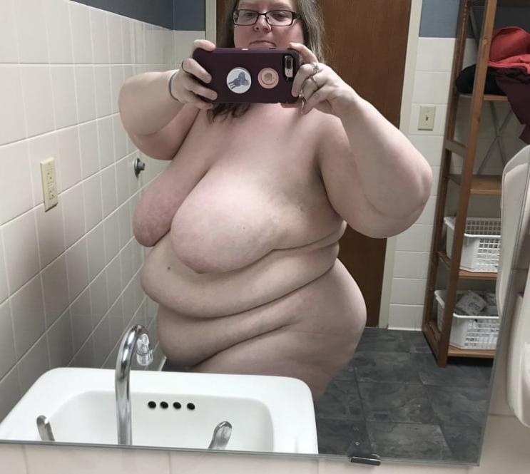 10P 52 year old ssbbw granny Needs to be BRED IMMEDIATELY