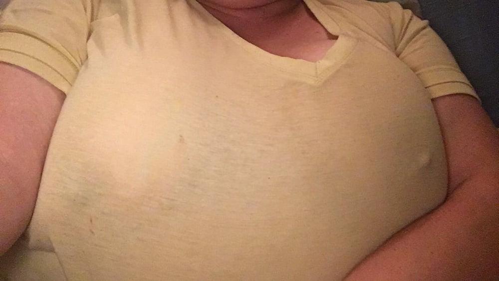 22P My nipples close up