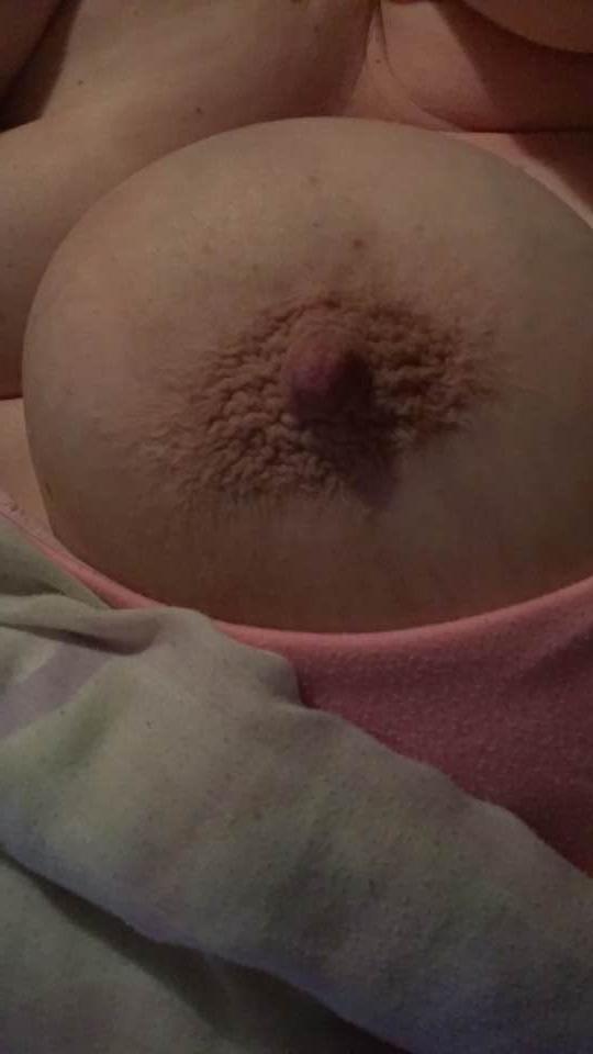 22P My nipples close up