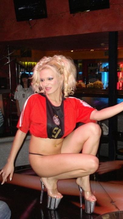 25P Greek milf stripper