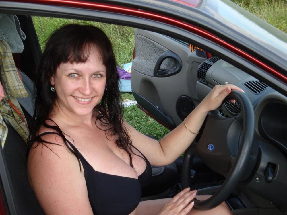 22P Vollbusige Russin 3696