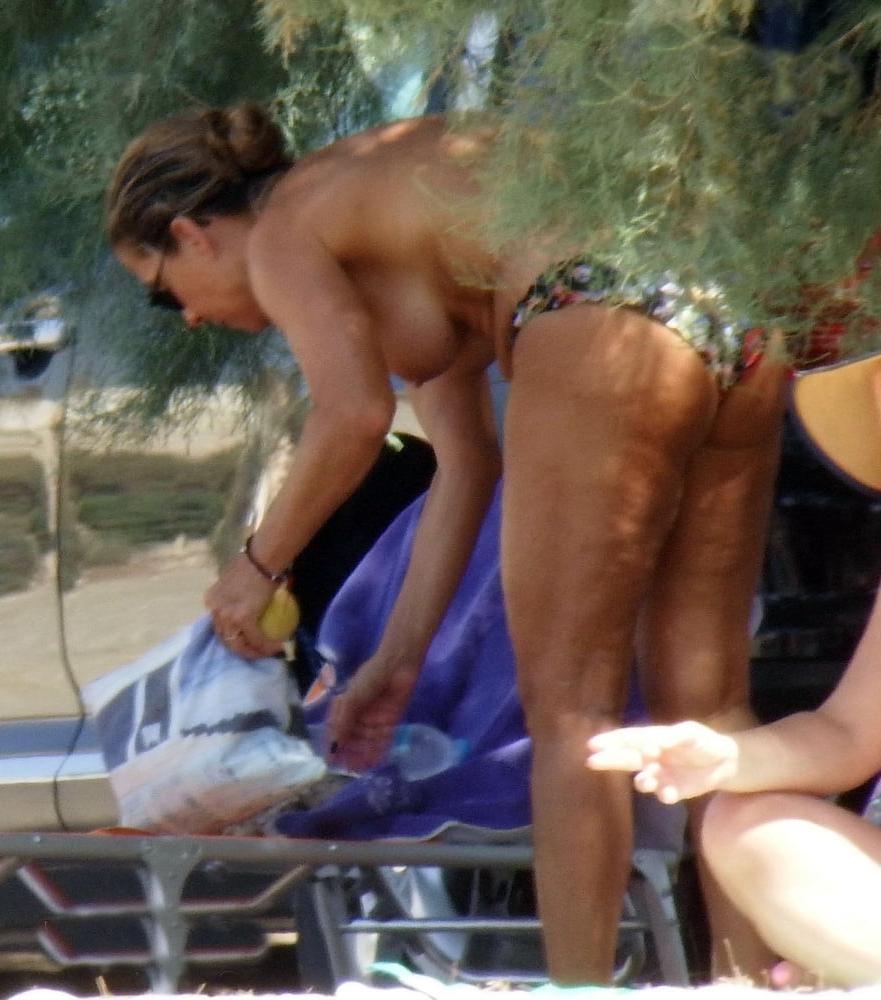 25P Beaches are Greek, People not Necessarily +1