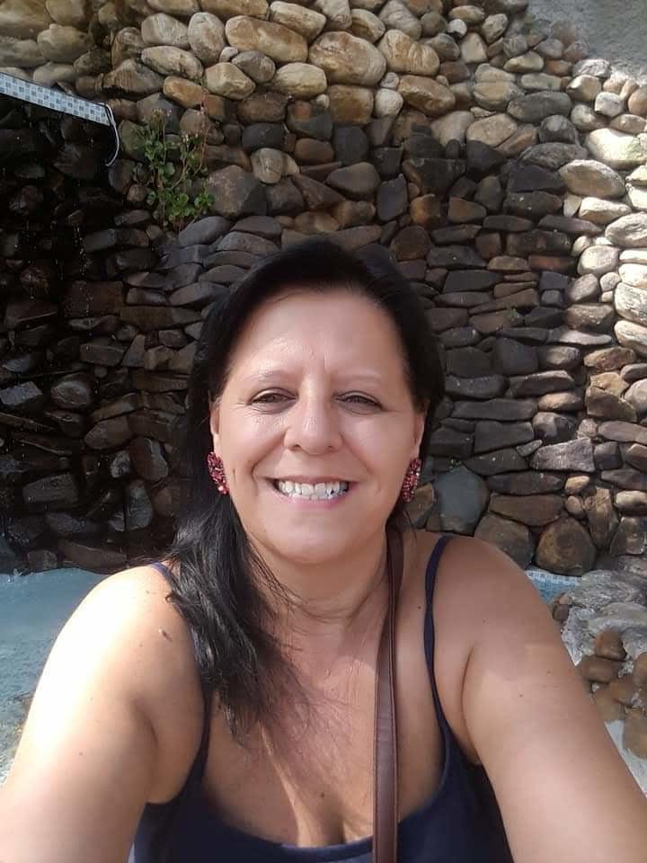25P Granny selfies (hot mature to wank)