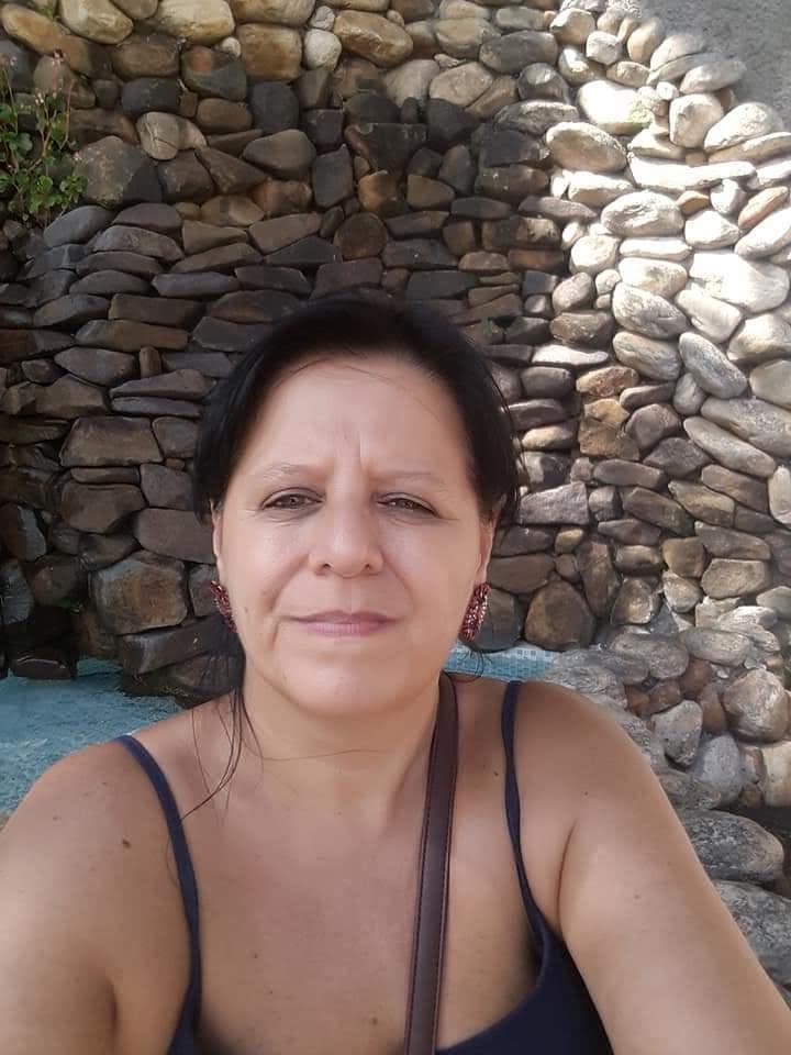 25P Granny selfies (hot mature to wank)