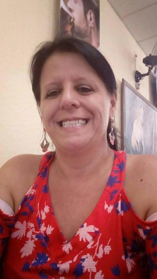 25P Granny selfies (hot mature to wank)