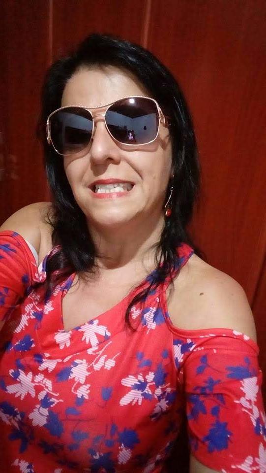 25P Granny selfies (hot mature to wank)