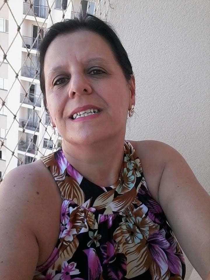 25P Granny selfies (hot mature to wank)