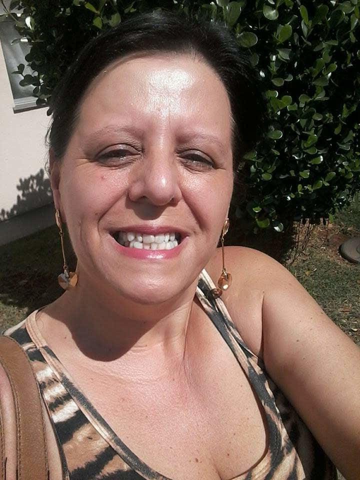 25P Granny selfies (hot mature to wank)