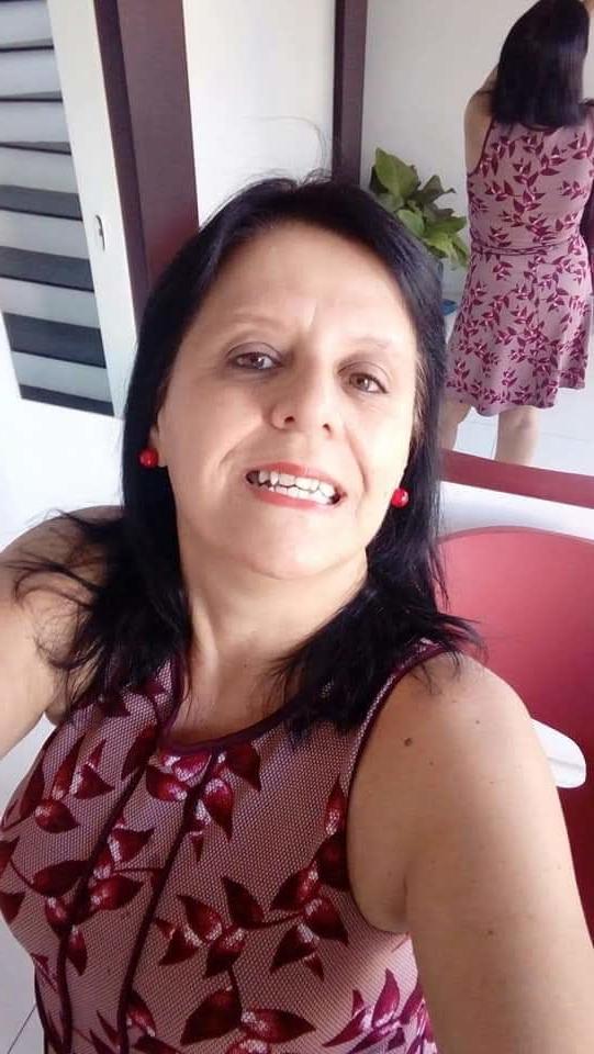 25P Granny selfies (hot mature to wank)