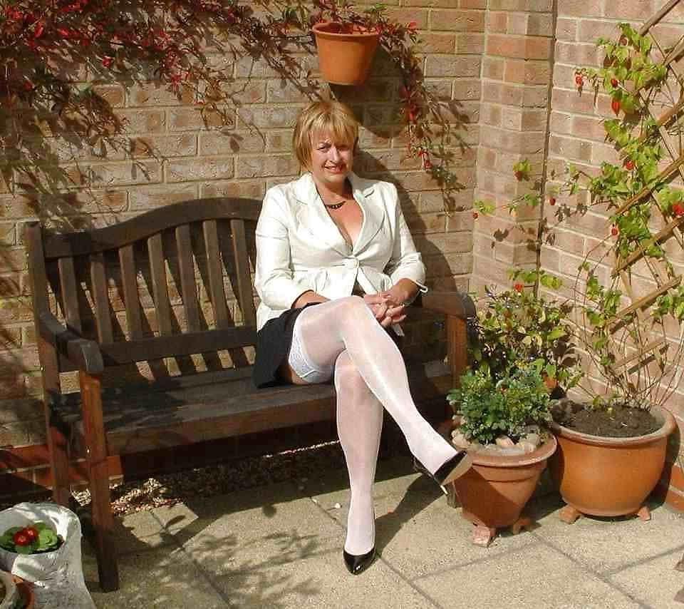 13P Hot granny stripping in backyard