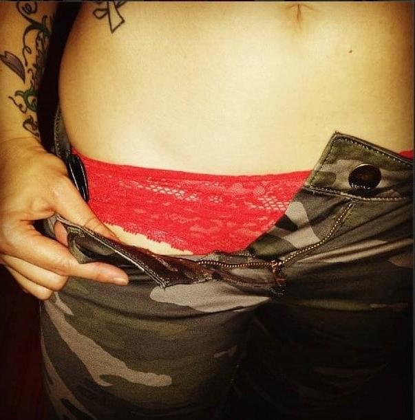 25P Antonette - Non Nude