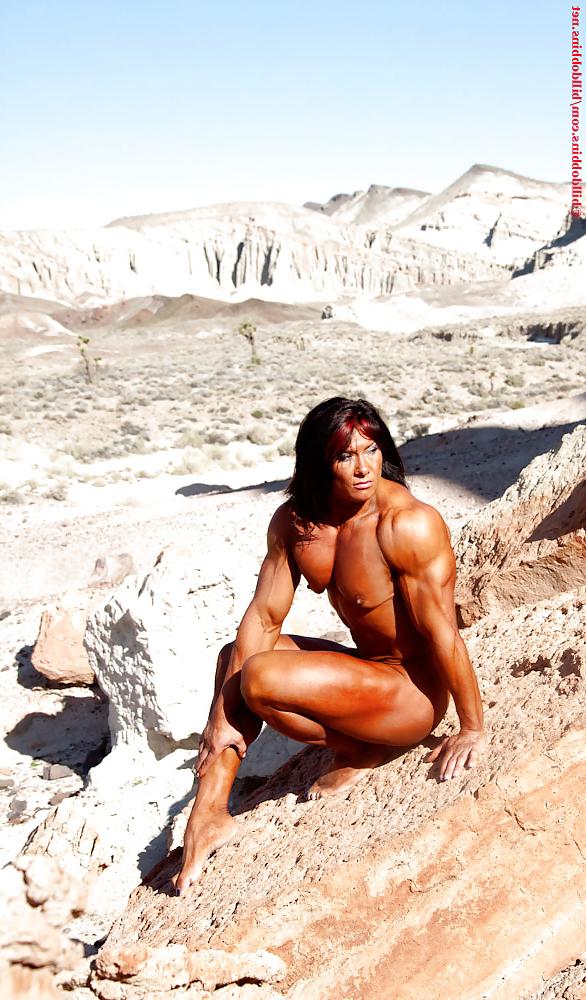 9P Nude Muscle Women 3 - Alina Popa From Romania