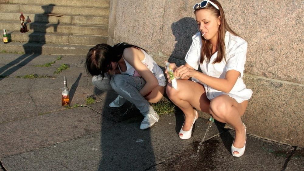 25P Hot And Sexy Pissing Babes Mix #4 by GregoriusPL