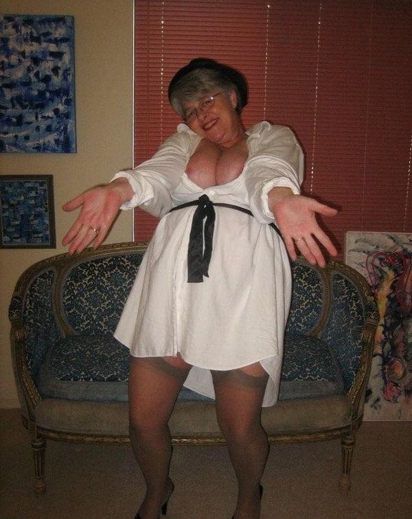 25P Granny in big panties #2
